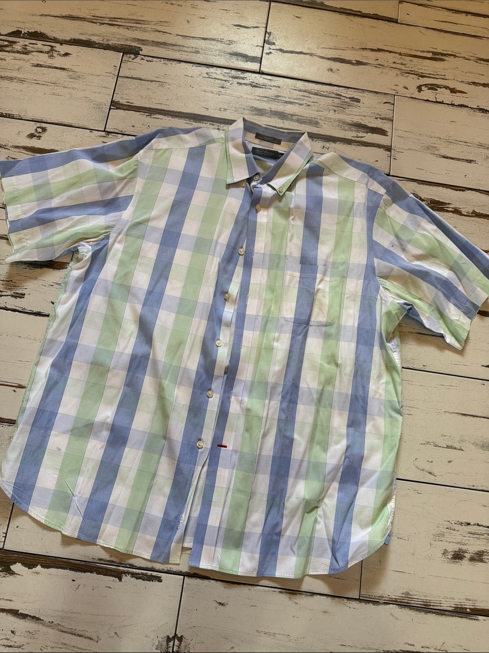 Men’s Daniel Cremieux signature collection short sleeved shirt